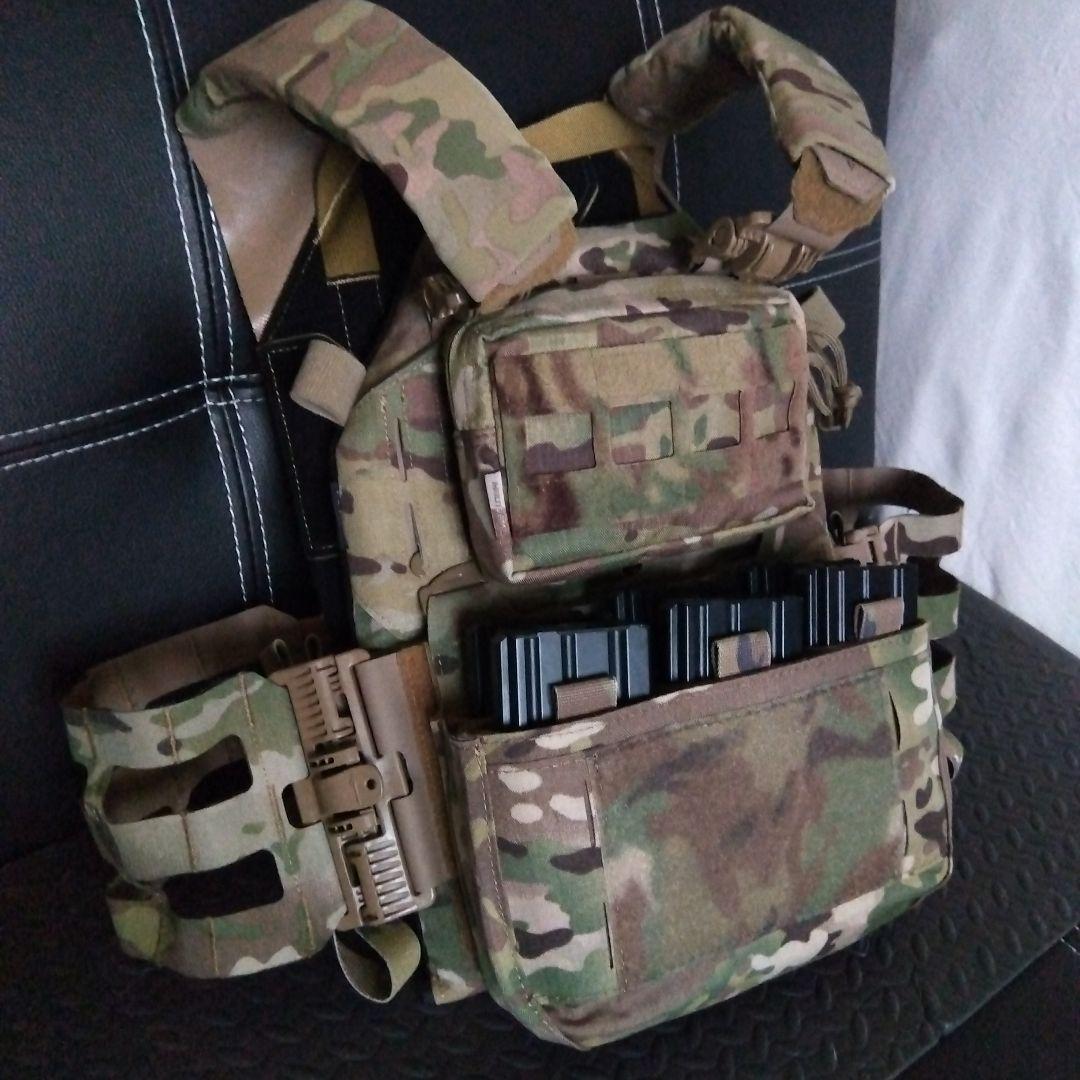 ユサール SARMATIAN 1．0 プレートキャリアー マルチカム 改造