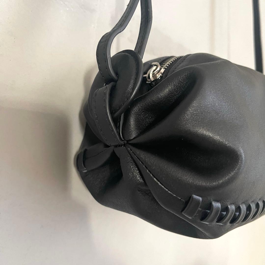 【極美品】VASIC ヴァシック　WELLS POCKET ブラック　ショルダー