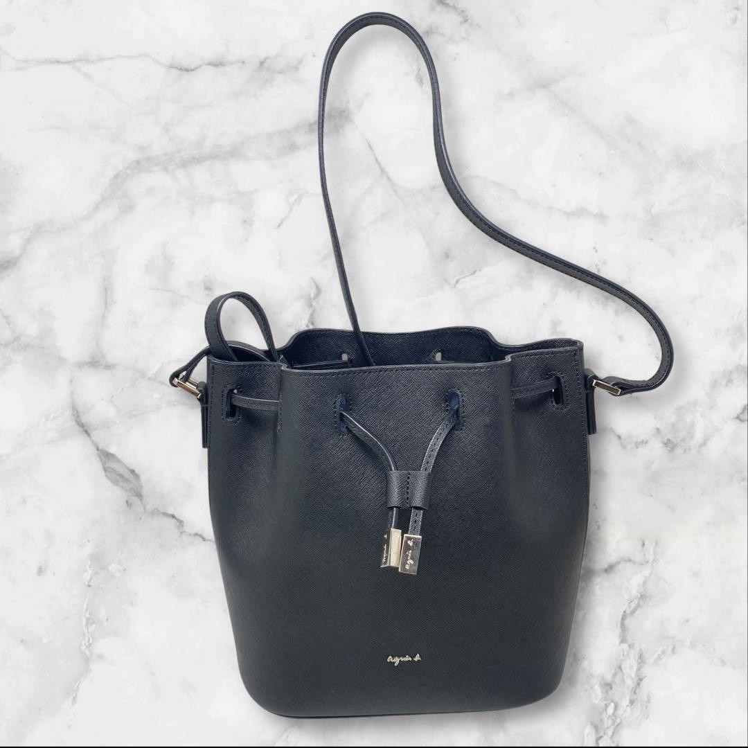 agnes b. アニエスベーボヤージュ 黒 レザー 巾着型 ショルダーバッグ