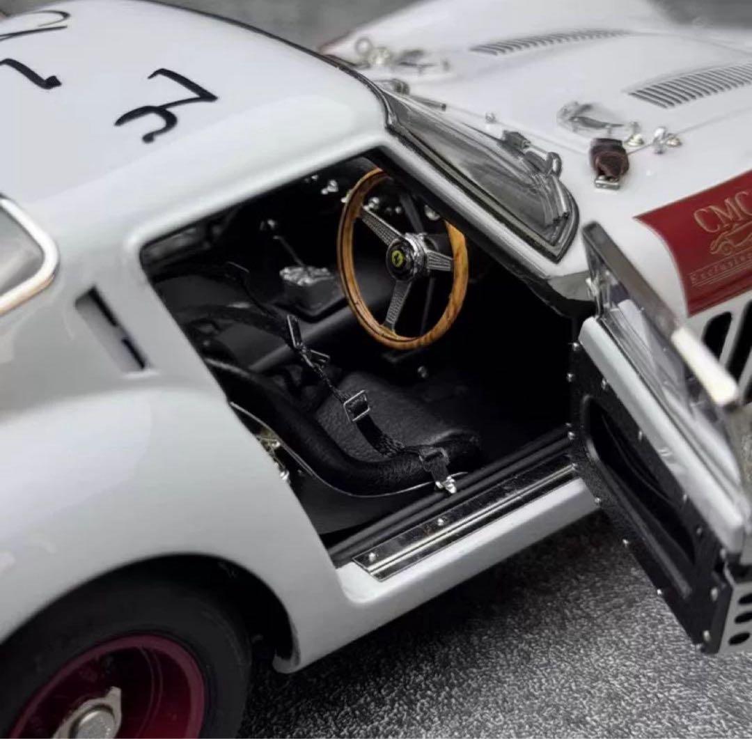 新品 未使用 CMC 1/18 フェラーリ 250 GTO 30周年ミニカー