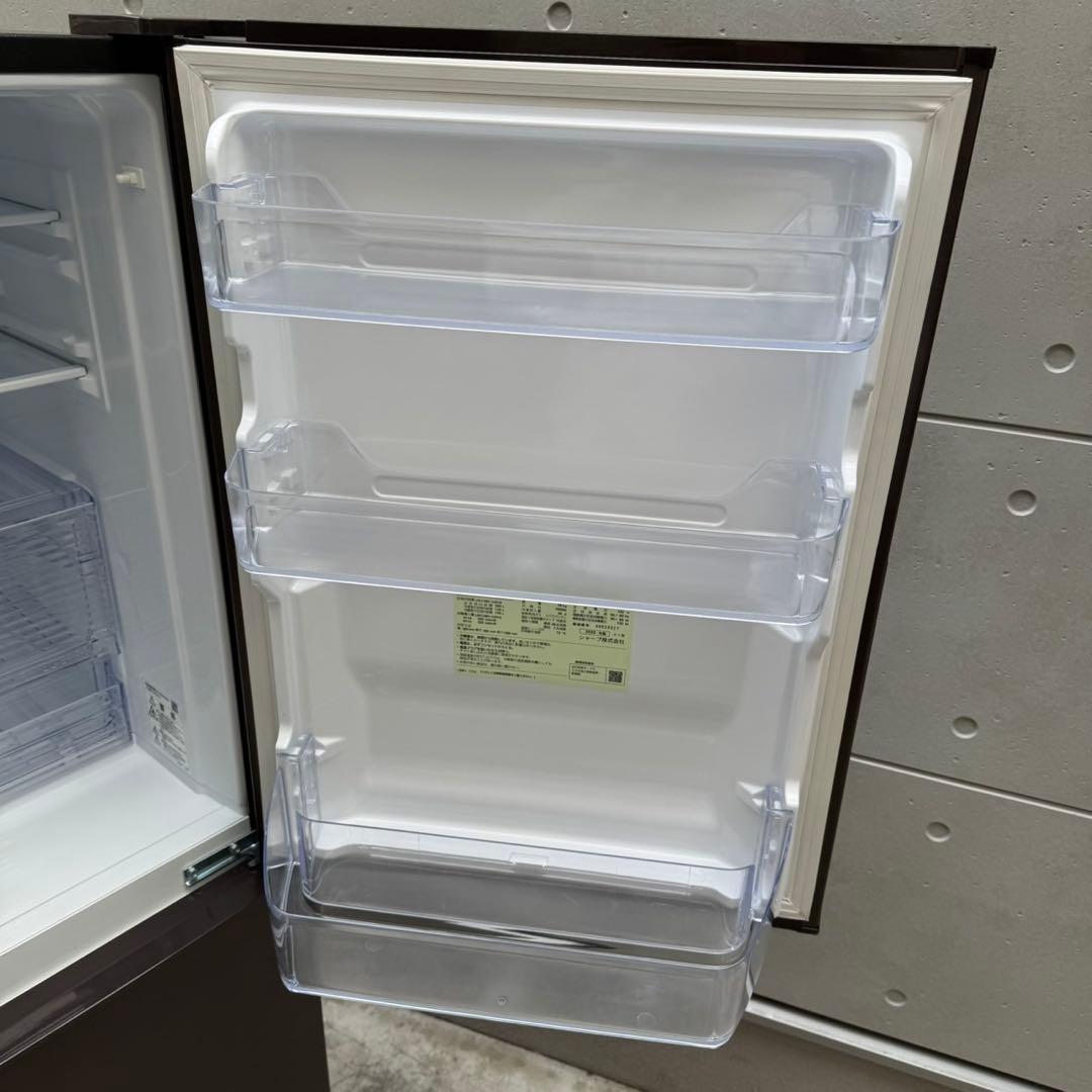 77⭐️2023年製美品☆シャープ 冷蔵庫 ブラウン 大型 2ドア 280L
