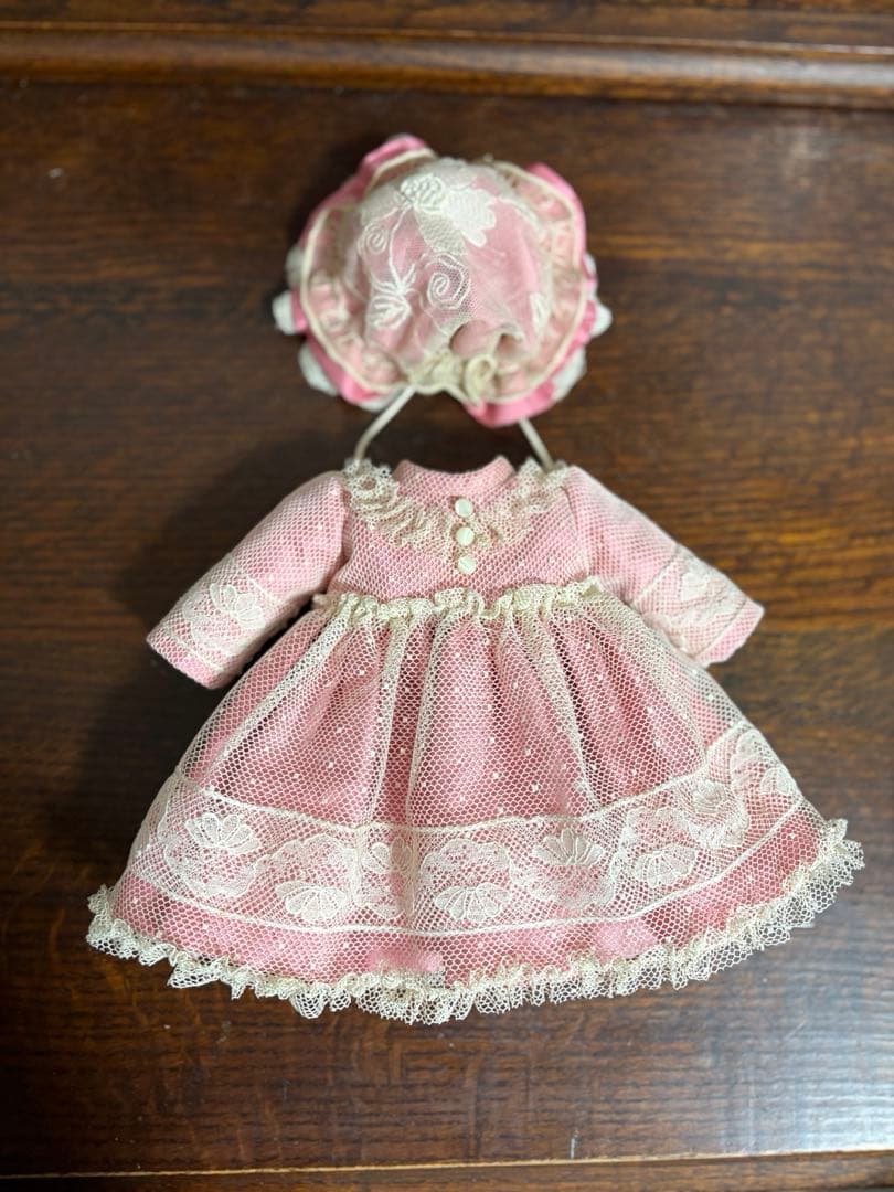 アンティークドール ビスクドール ドレス ボネ レース ドイリー - メルカリ