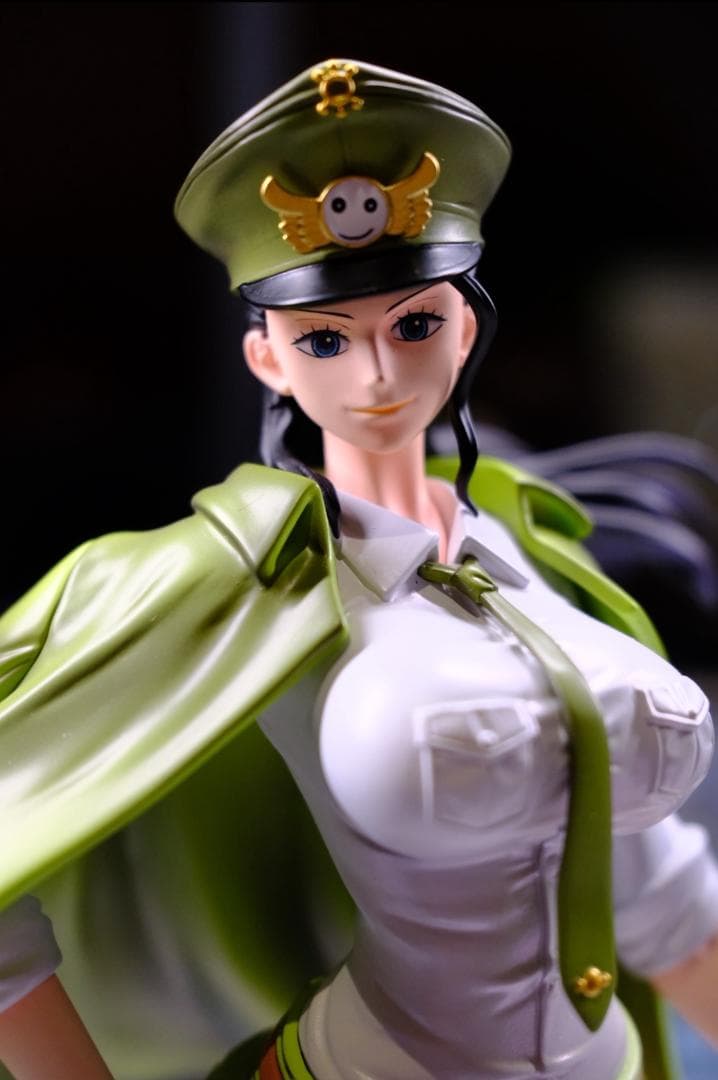 ONE PIECE ニコ・ロビン 樹脂 彫刻 フィギュア