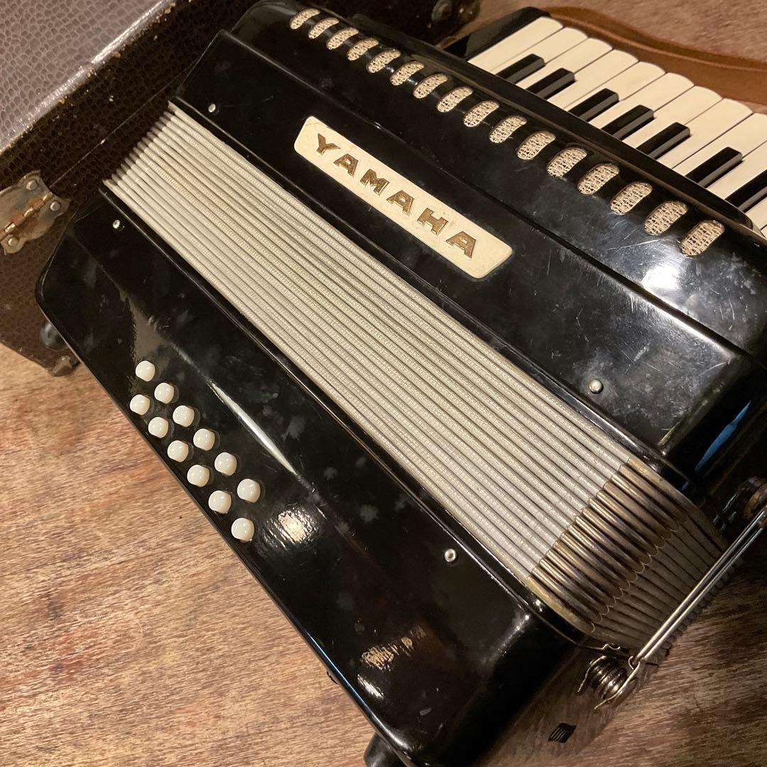 YAMAHA ヤマハ アコーディオン 25鍵盤 BLACK ブラック 黒 レトロ