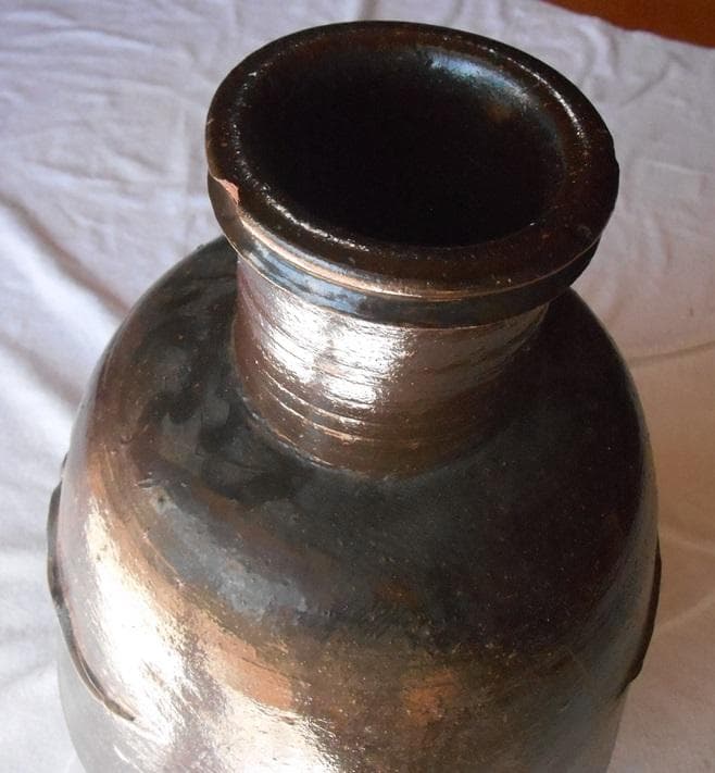 花入り 　古い甕　骨董品　花瓶　古美術