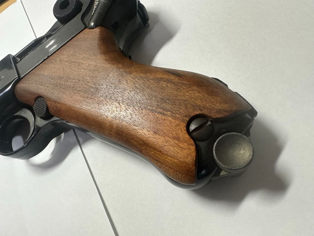 MGC ルガーP08 木製グリップ　モデルガン　箱付き　1980年代　ロゴ刻印