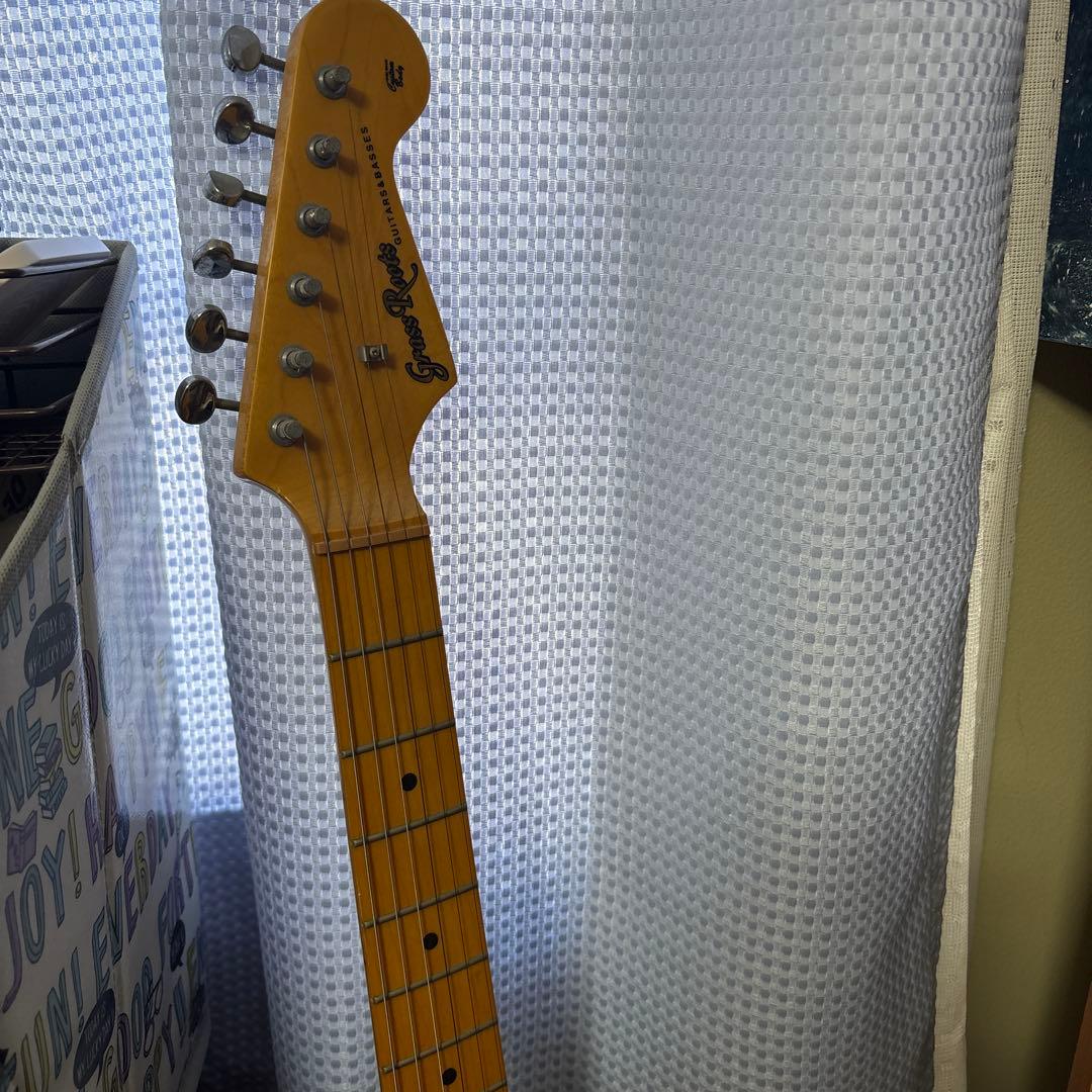 エレキギター ストラトキャスター ブラック