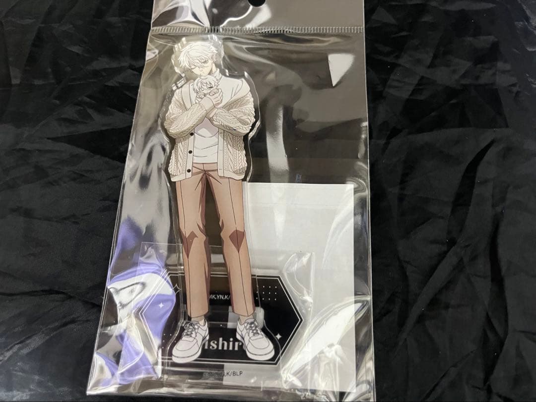 ブルーロック だっこシリーズ アクスタ 凪誠士郎 - メルカリ