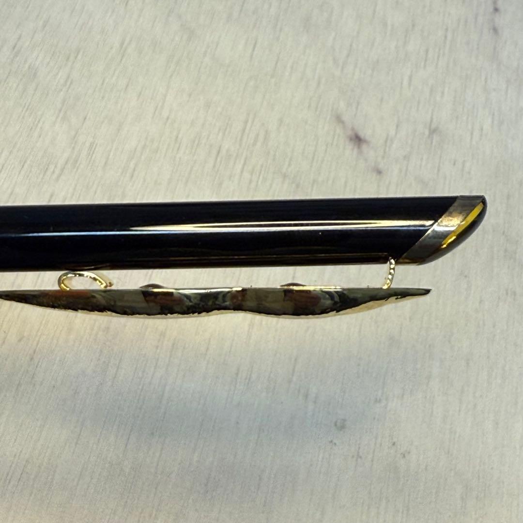 Man Ray 唇型ボールペン