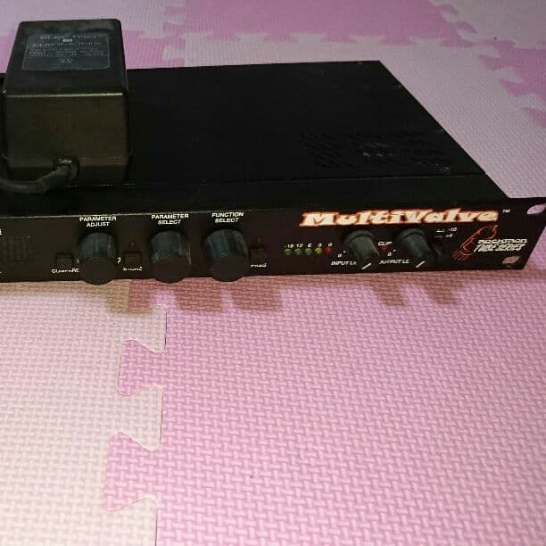 rocktron mulchvalve + MIDIxchange + ケーブル