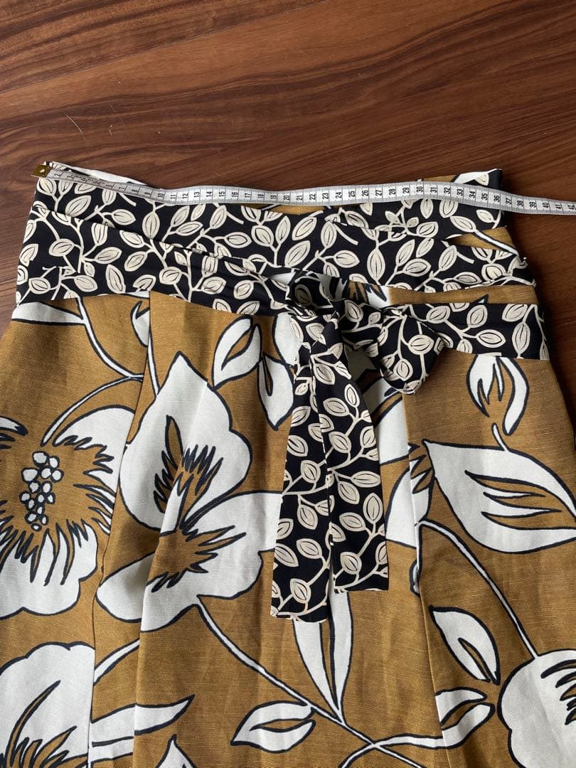 ETRO エトロ　フラワープリント フレアスカート　44サイズ