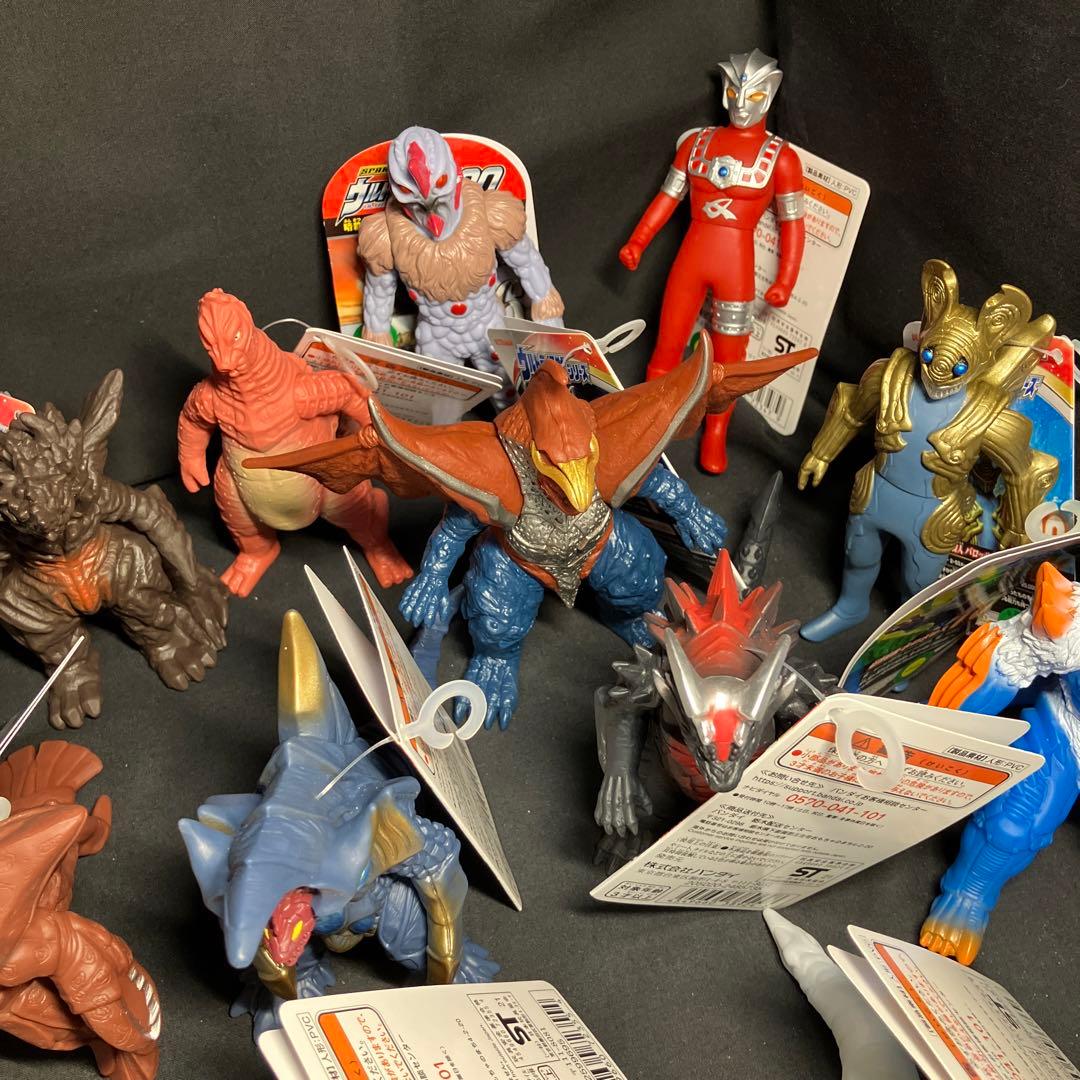新品未使用品 ウルトラ怪獣シリーズ 22体タグ付き まとめ売り