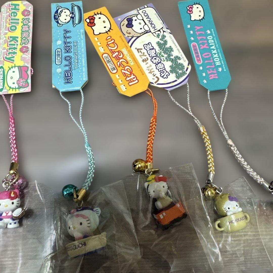 ご当地キティ ストラップ8個セット