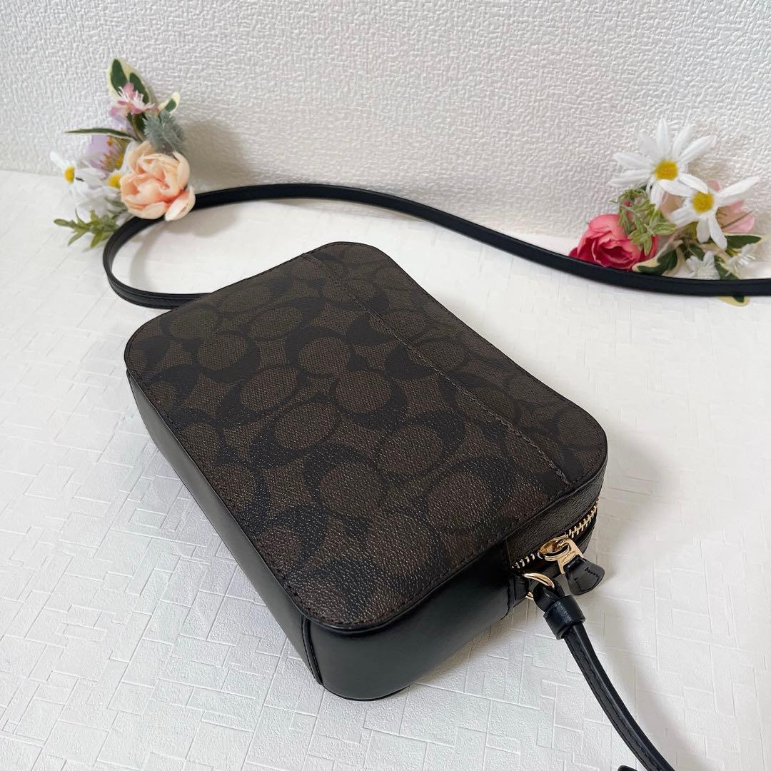 【極美品】COACH コーチ ショルダーバッグ 斜め掛け シグネチャー チャーム