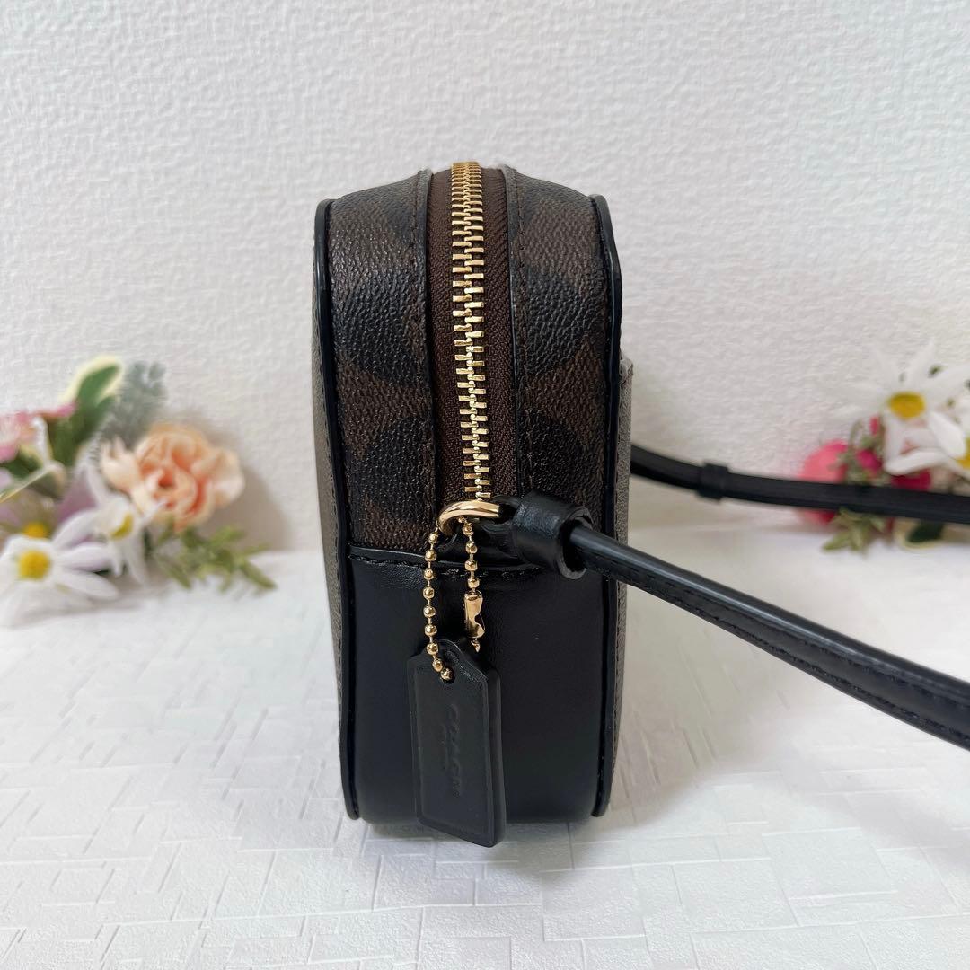 【極美品】COACH コーチ ショルダーバッグ 斜め掛け シグネチャー チャーム