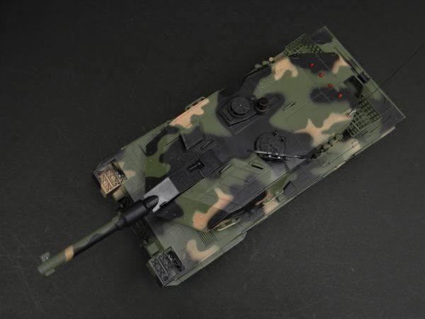 技術基準適合証明済 Henglong 1/24 ドイツ レオパルト2 A5