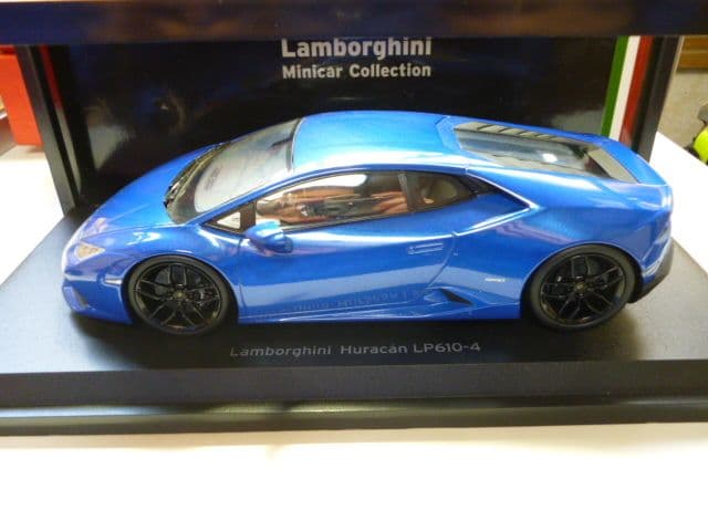 コンビニクジLamborghiniHuracán1:18最終週最終値下げ