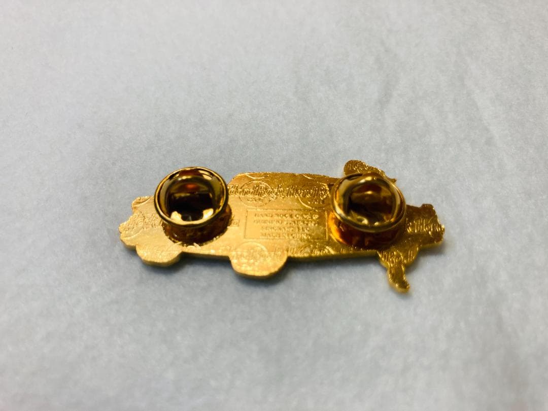 ピンズ・ピンバッジ・缶バッジ HARD ROCK CAFE UCW OPENING STAFF PIN