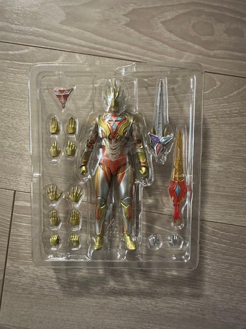 S.H.Figuarts ウルトラマントリガー　まとめ売り