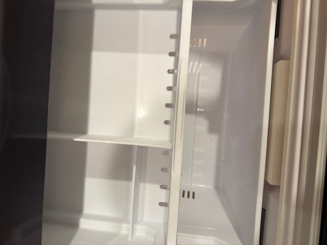 日立 R-V32SVL(K)型 冷蔵庫 315L 2023年製