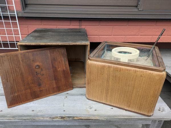 Y昭和レトロ 木製 囲炉裏 五徳 古道具 火鉢？専用木箱有り 美術品