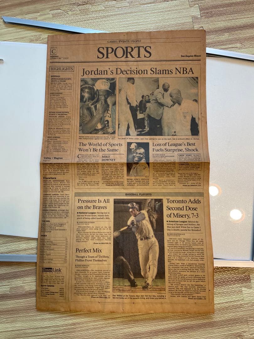 激レア】マイケルジョーダン引退 新聞（1993年10月） S1159
