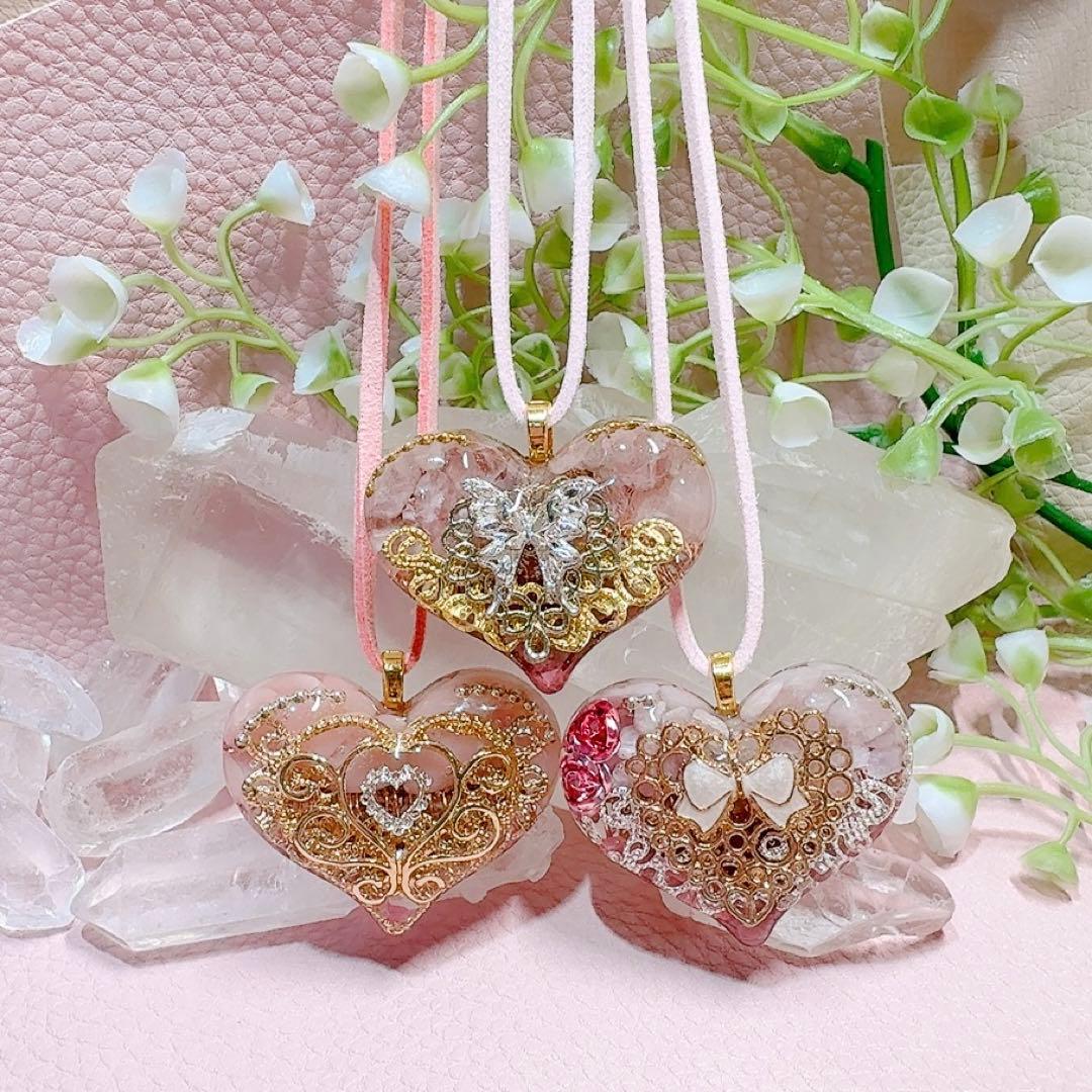 癒しのオルゴナイト❤️ソープストーン＋ピンクトルマリンのハート型♡