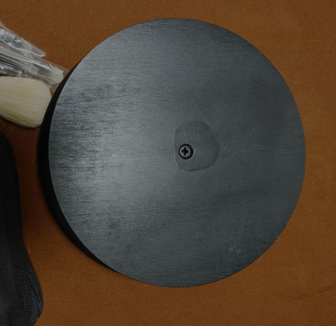 お値下げ　shu uemuraブラシたて