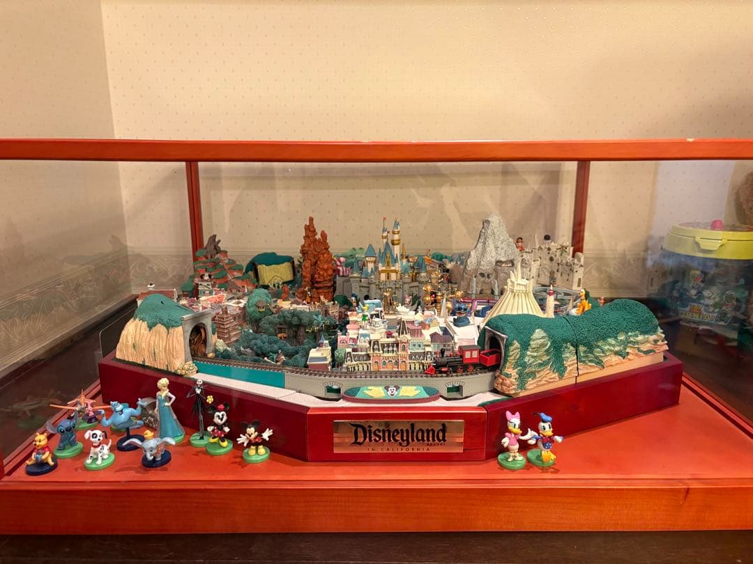 ディズニーランド ミニチュア模型 ディアゴスティーニ　店舗等点灯ディスプレイ