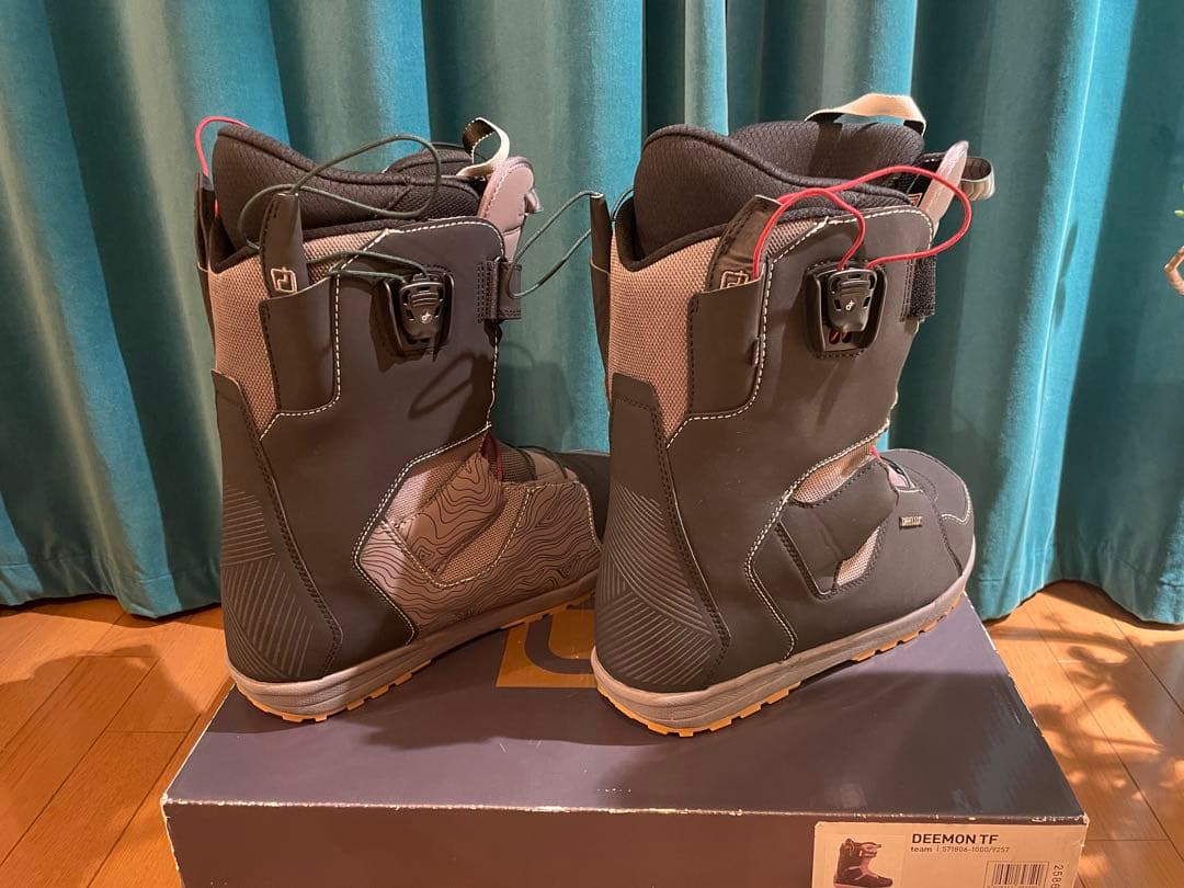 10月1日から週末まで値下げ美品 DEELUX DEEMON TF 29.5cm