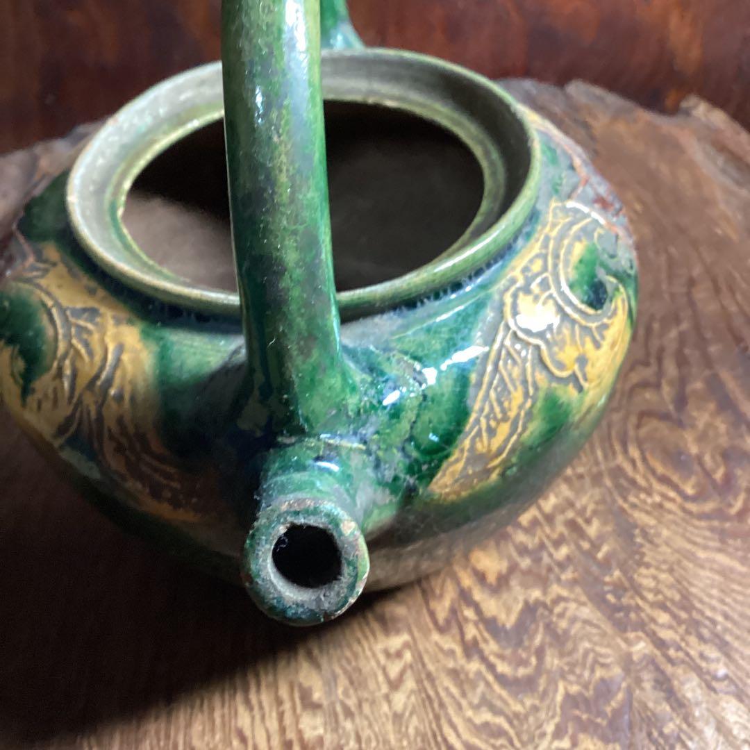 コウチ焼三彩蝙蝠草花陽刻文明末清初