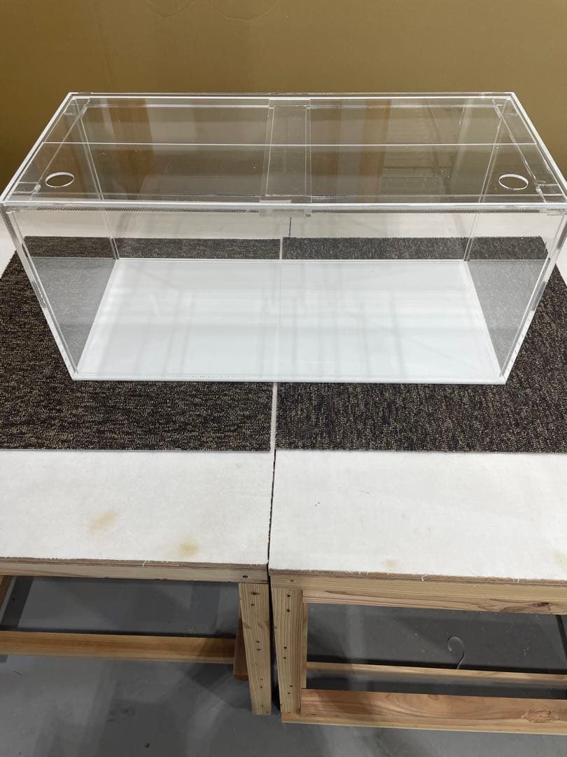 アクリル水槽オール5mmクリア。