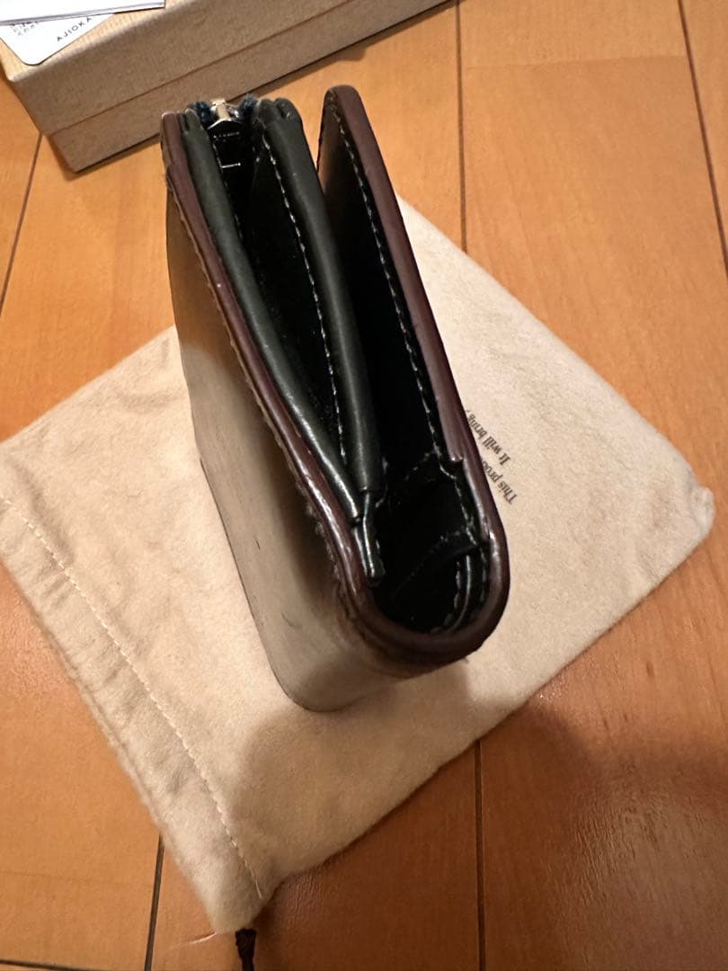 GANZO AVON (エイボン)Lファスナー二つ折り財布ブリティッシュグリーン