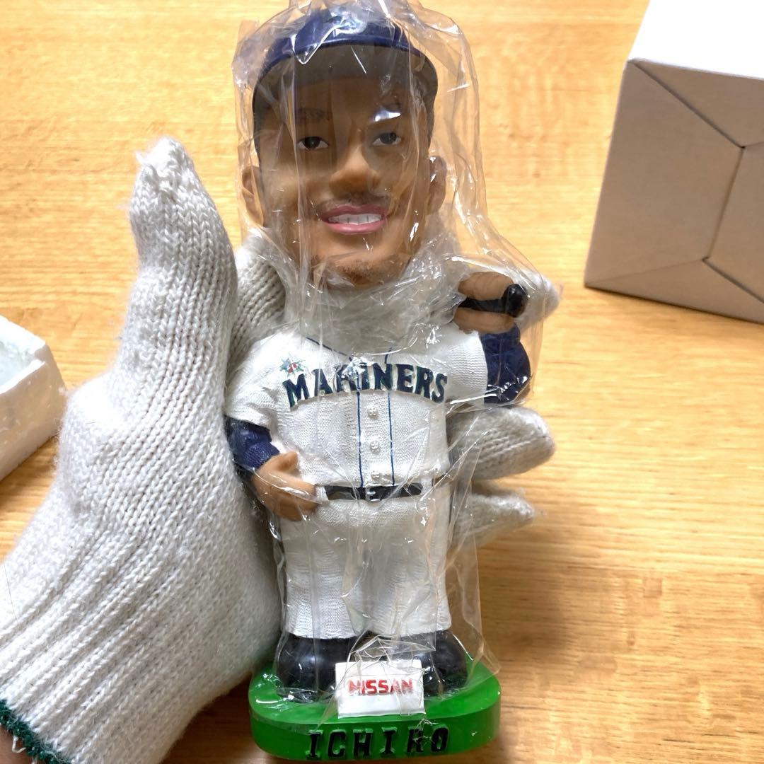 イチロー ボブルヘッド NISSAN 球場配布限定品 - メルカリ