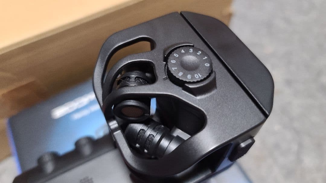 ZOOM Q8n-4K ハンディビデオレコーダー