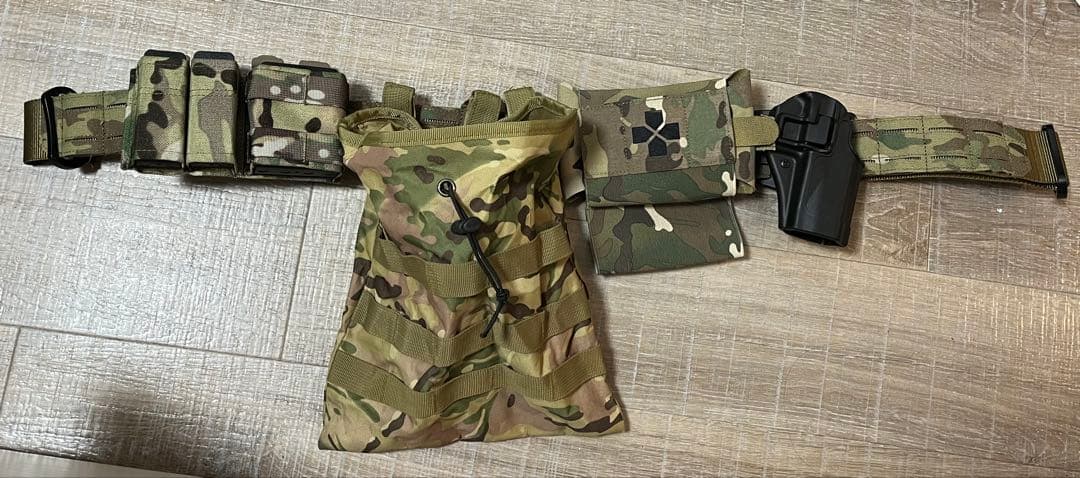 マルチカムファーストライン＆g17対応BLACKHAWK実物ホルスター マルチカムファーストライン＆g17対応BLACKHAWK実物ホルスター