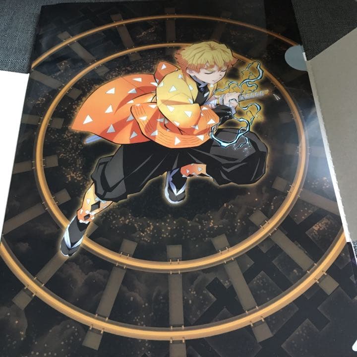 鬼滅の刃・無限列車編 我妻善逸クリアファイル - メルカリ