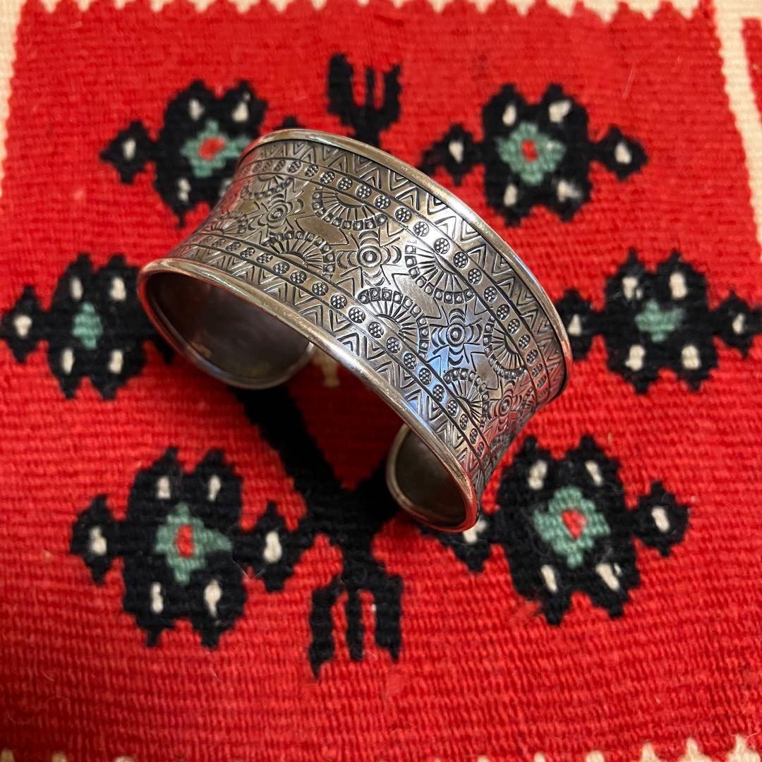 カレンシルバー　バングル　②