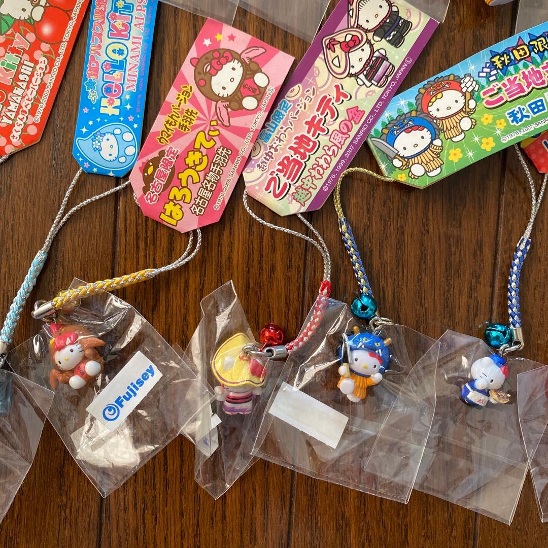 ハローキティ　ストラップ　ご当地　根付け　68点まとめ売り