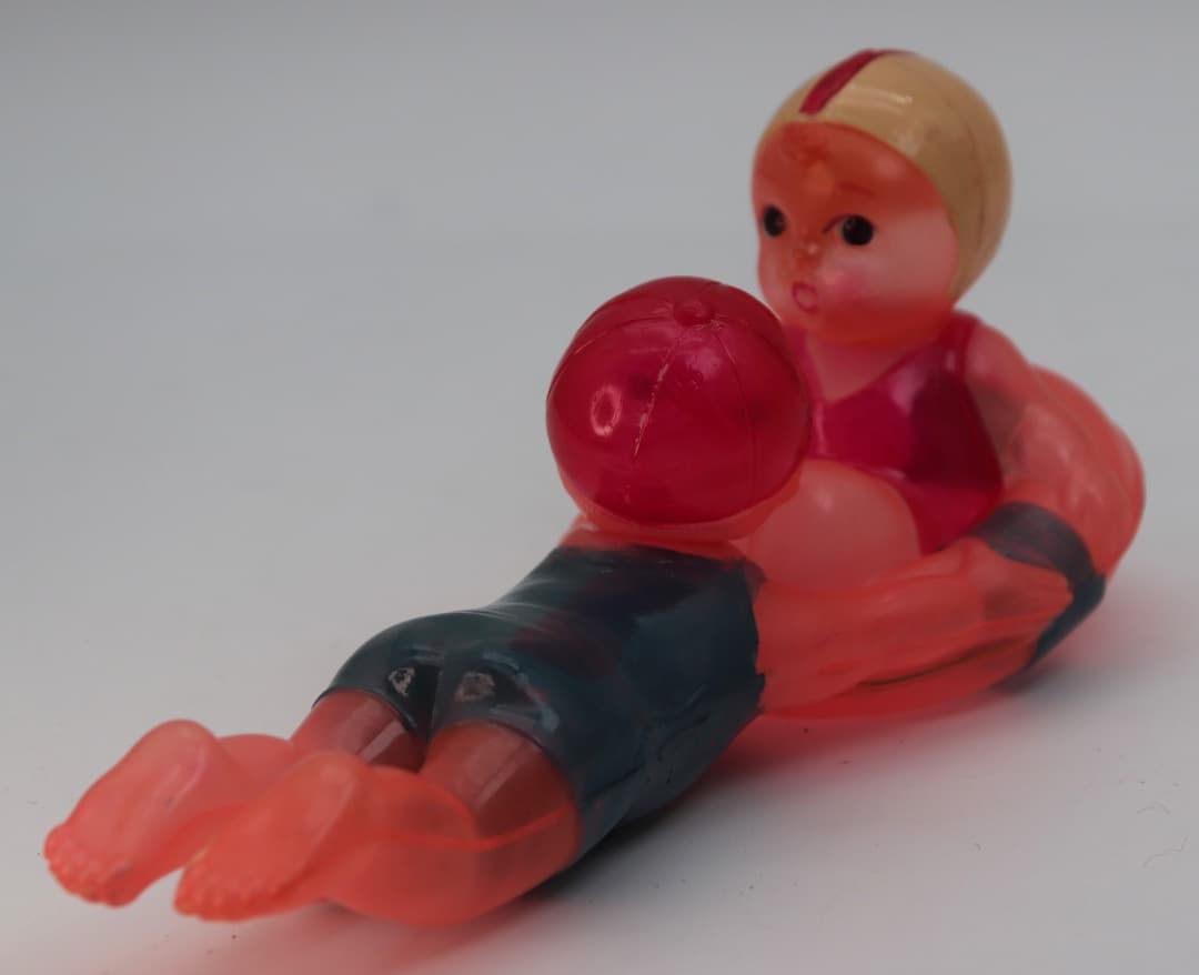 セルロイド製 水着の男の子と女の子のフィギュア 日本製レアアイテム