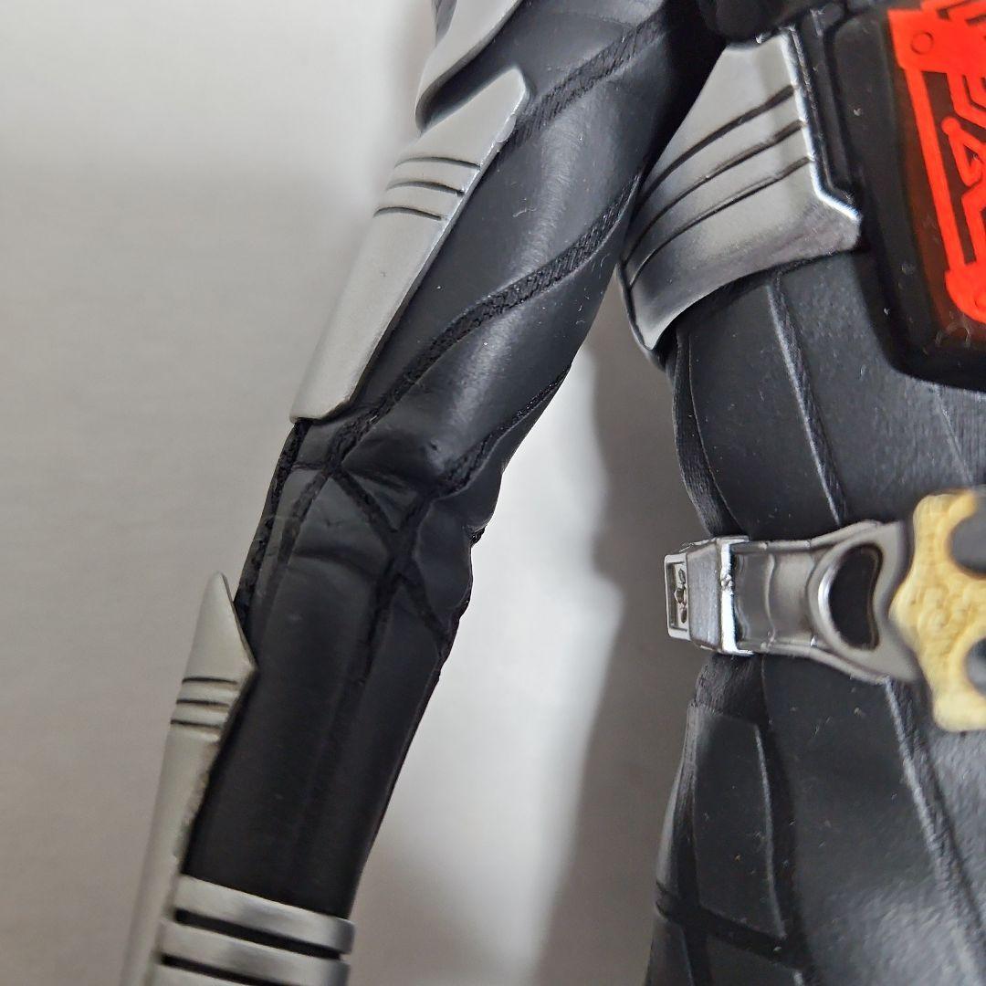 BM　仮面ライダーダークカブト　フィギュア