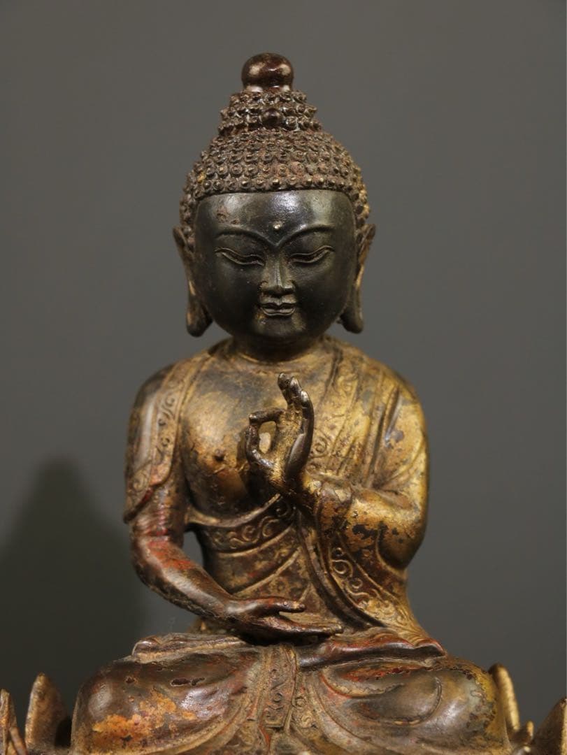 珍蔵純銅泥金朱砂仏像【釈迦牟尼仏】インテリア骨董品アンティーク置物