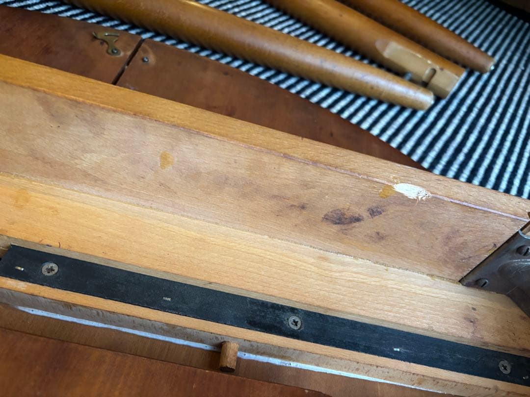 人気の ビンテージ ラウンドテーブル 伸張 拡張φ117cm チーク材