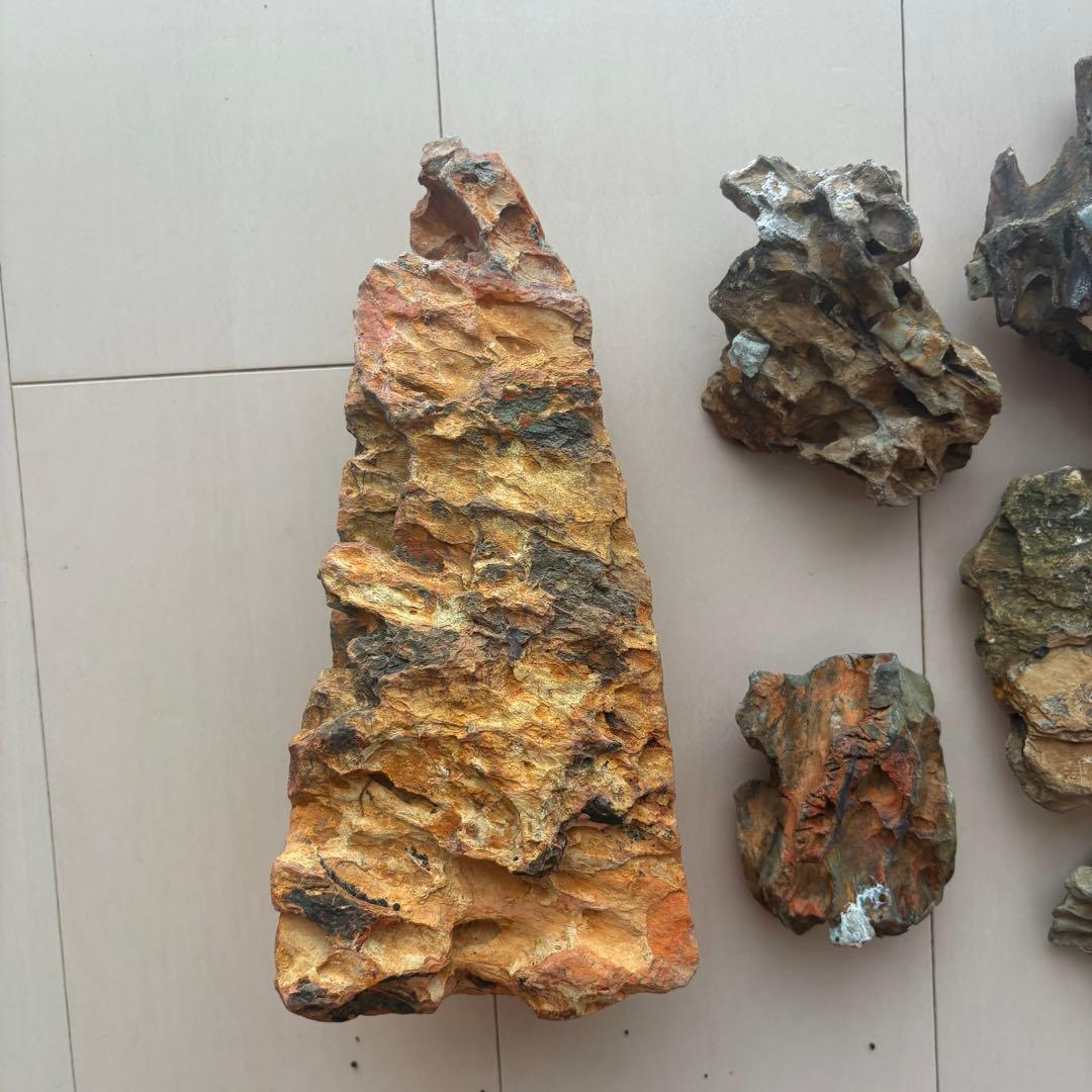 お値下げ☆ 水槽用自然石（気孔石）セット 11個 岩組みレイアウトに