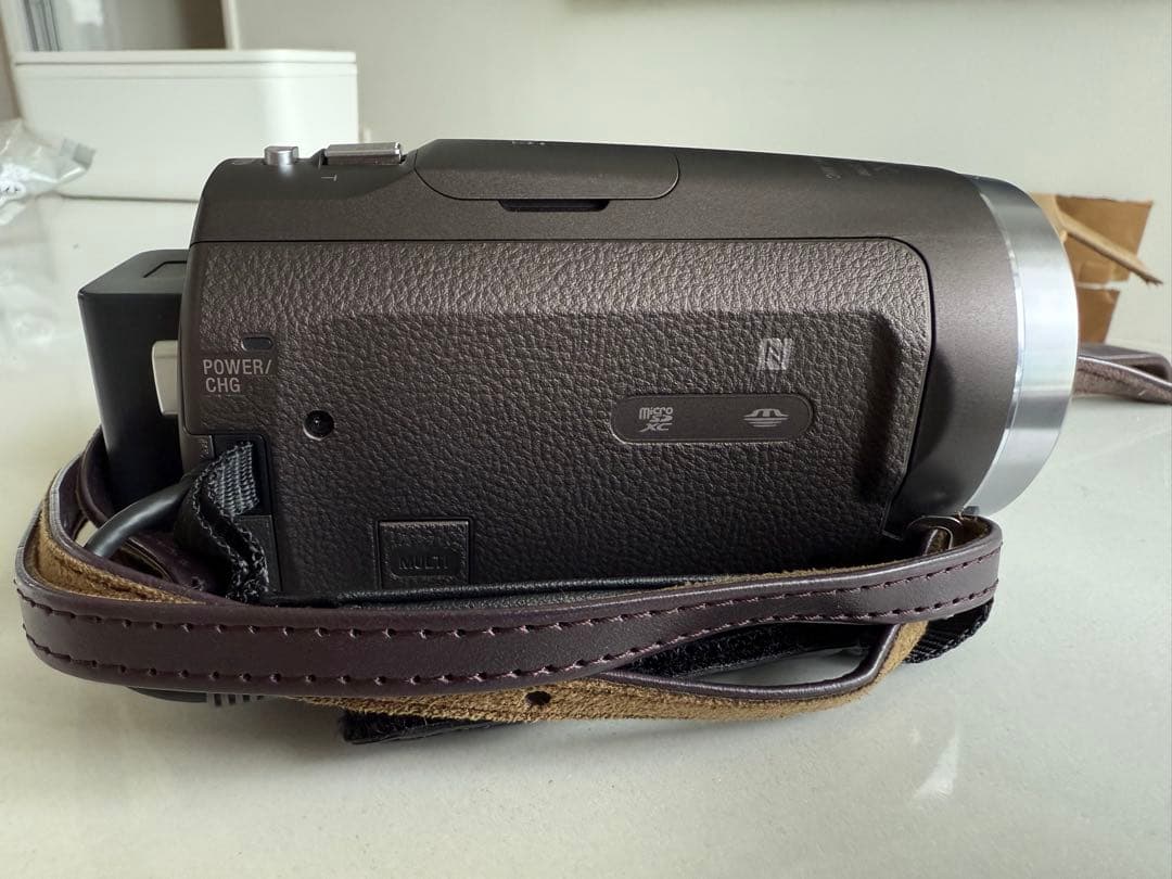 SONY HDR-PJ680 ビデオカメラ 本体+ケース