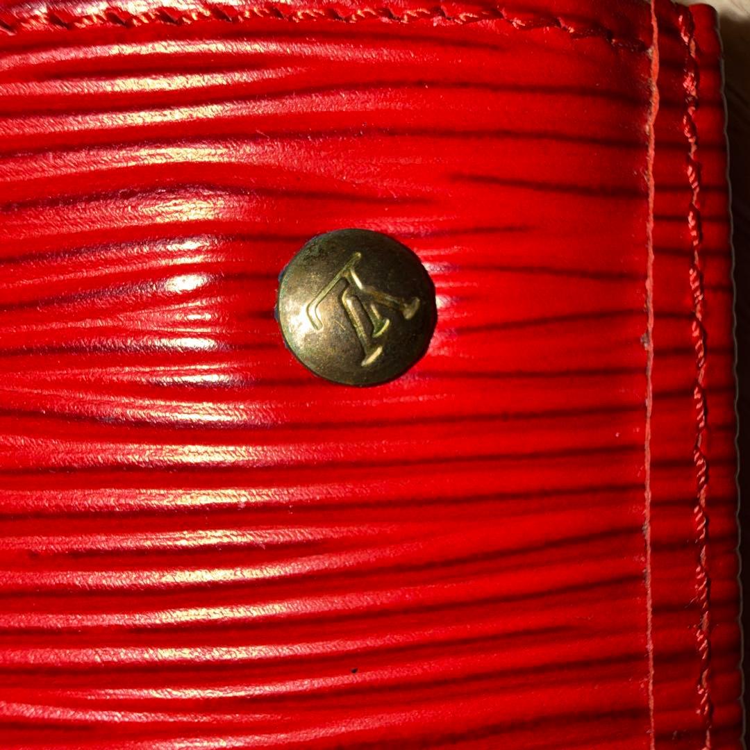 ルイビィトン　エピレザーケース ゴールド金具付き