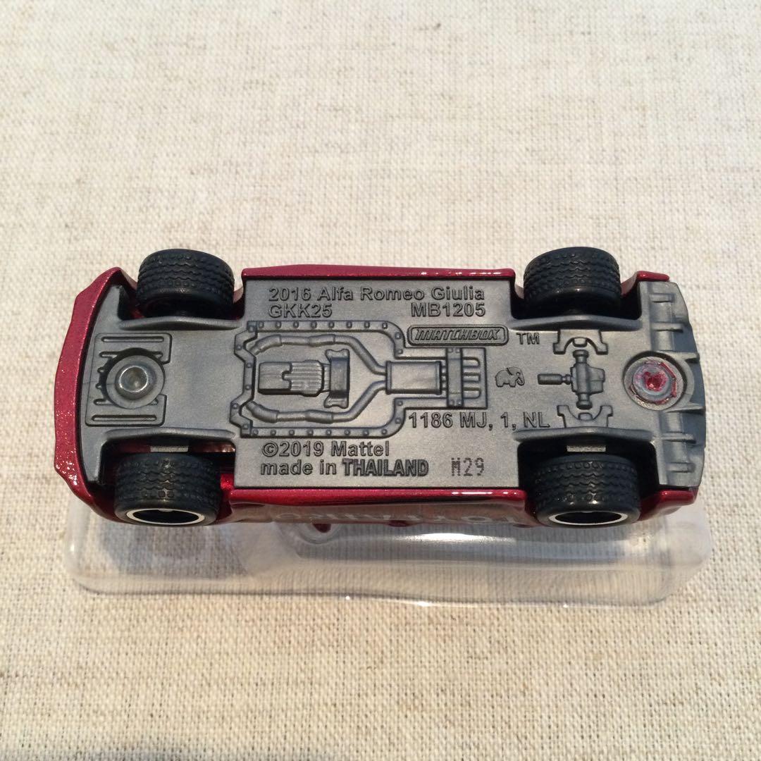 値引き USトイフェア限定 マッチボックス 2016 アルファロメオ ジュリア