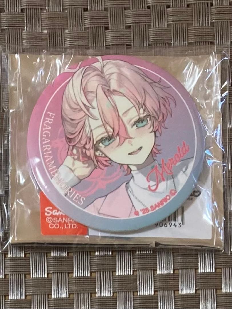 フラメモ ジル 缶バッジ メロルド フラガリアメモリーズ - メルカリ