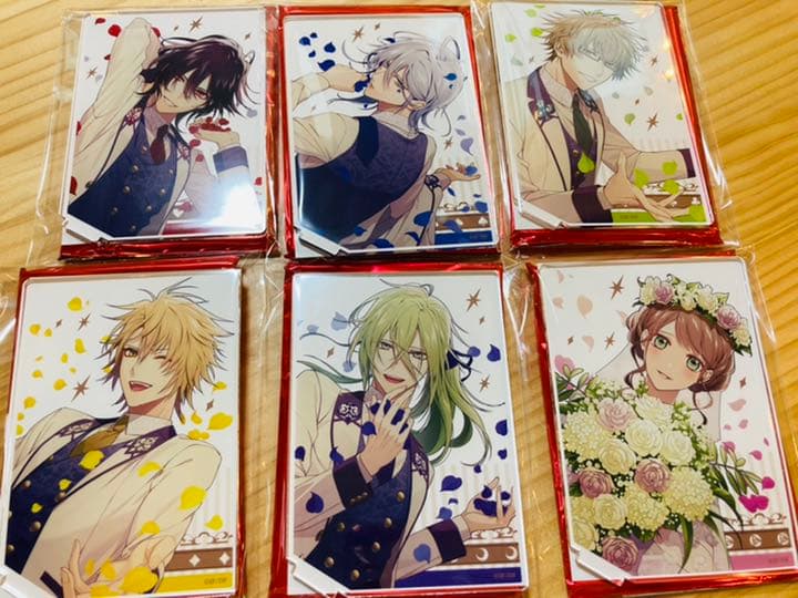 アムネシア AMNESIA 10周年 ジュエリーアクリルスタンド