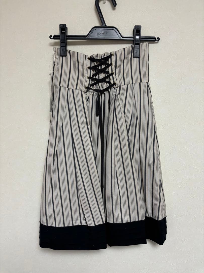 Victorian maiden ノーブルレジメンタルスカート